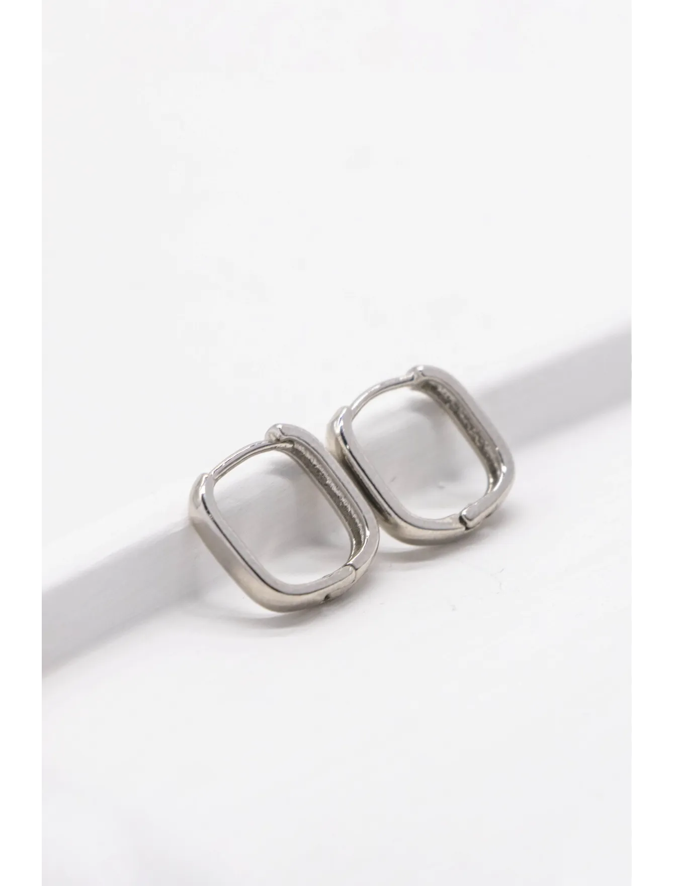 گوشواره حلقه ای